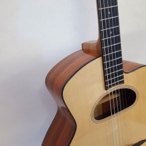 Deneuville Modèle Gala, Guitare Manouche Grande Bouche